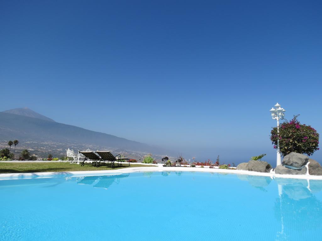 Heaven In Europe 88 Villa Santa Úrsula Exterior foto